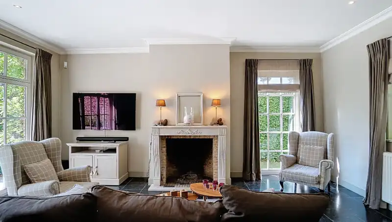 Exclusieve villa van 374m² op 16 are met openluchtzwembad foto 6