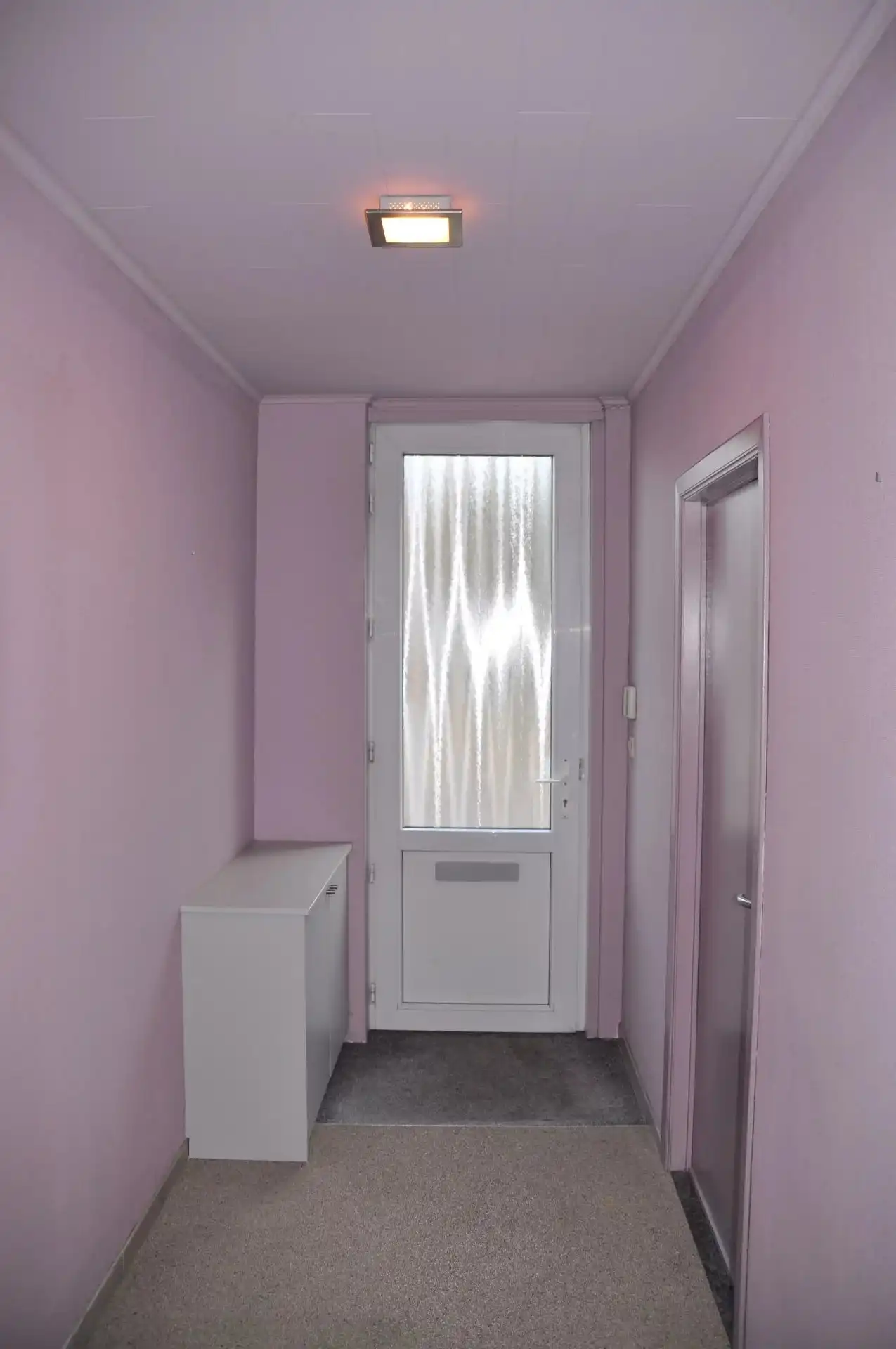 UNIEK HANDELSPAND VAN 110M² MET DUPLEXAPPARTEMENT MET 3 SLPK IN LANAKEN CENTRUM foto 12