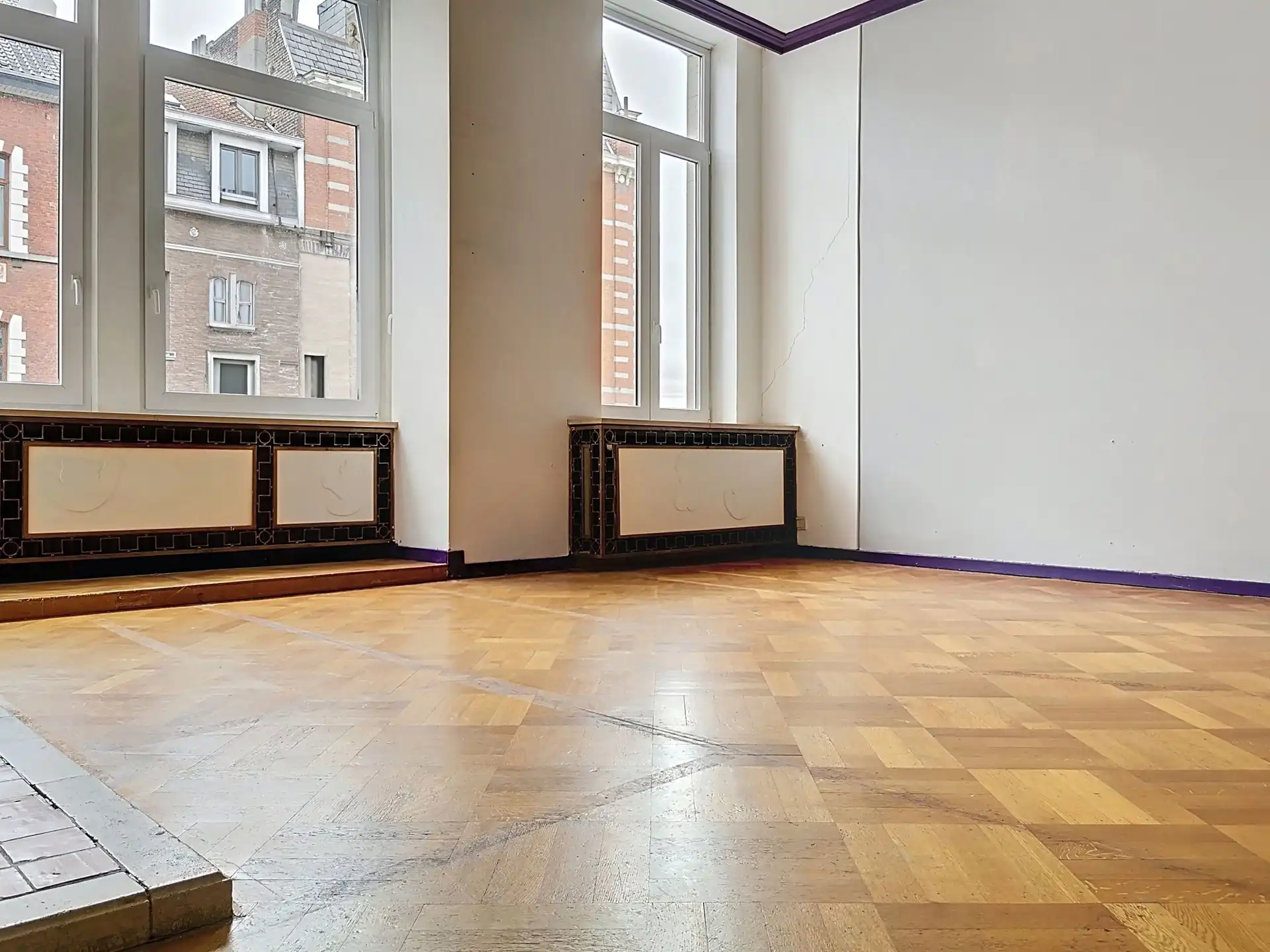 Ideaal voor medisch centrum, co-workingproject, handelspand foto 8