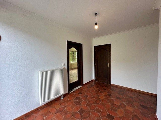 Verzorgde woning met 2 slaapkamers en tuin in Lanklaar. foto 3