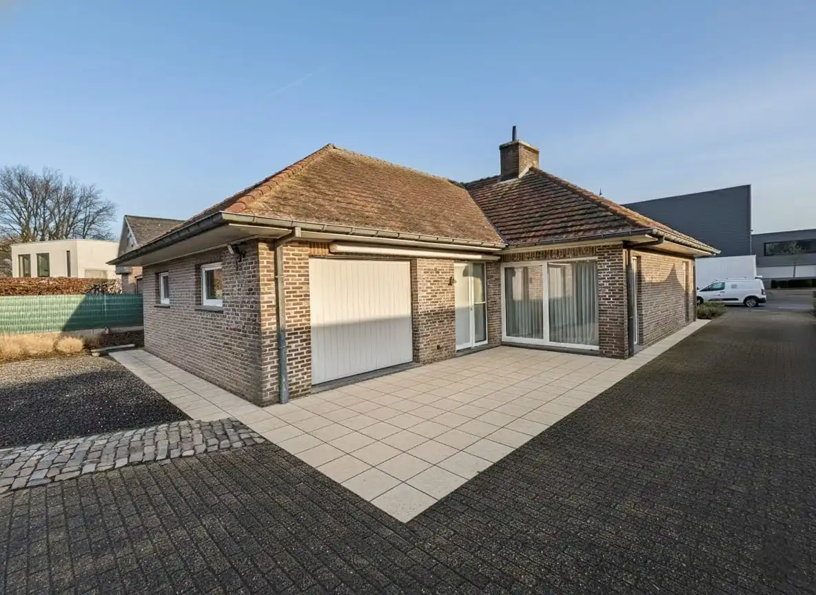 ALLEENSTAANDE WONING MET 2 SLAAPKAMERS EN TUIN IN CENTRUM RUISELEDE foto 10