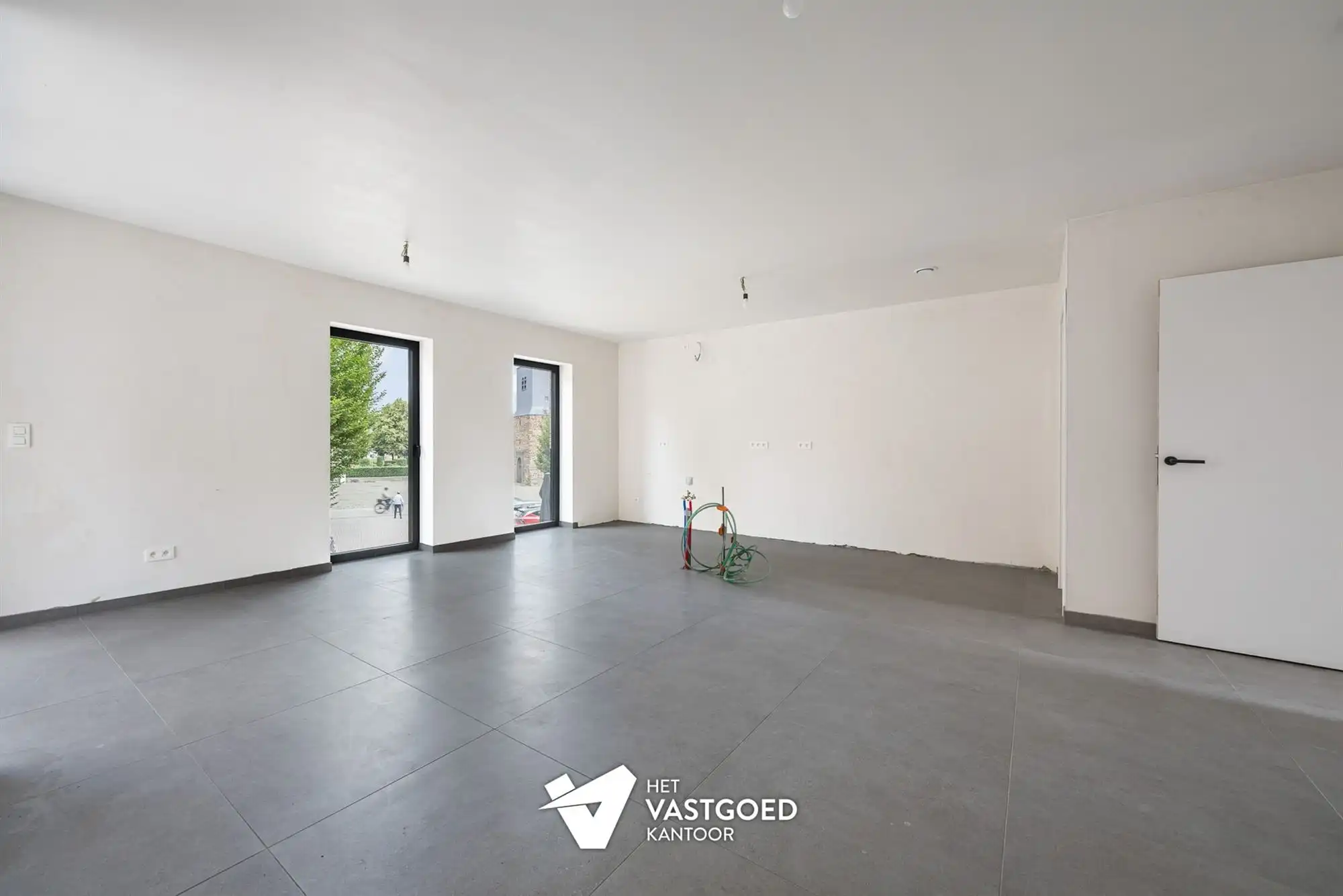 COMFORTABEL APPARTEMENT MET RUIM TERRAS OP DE EERSTE VERDIEPING foto 3