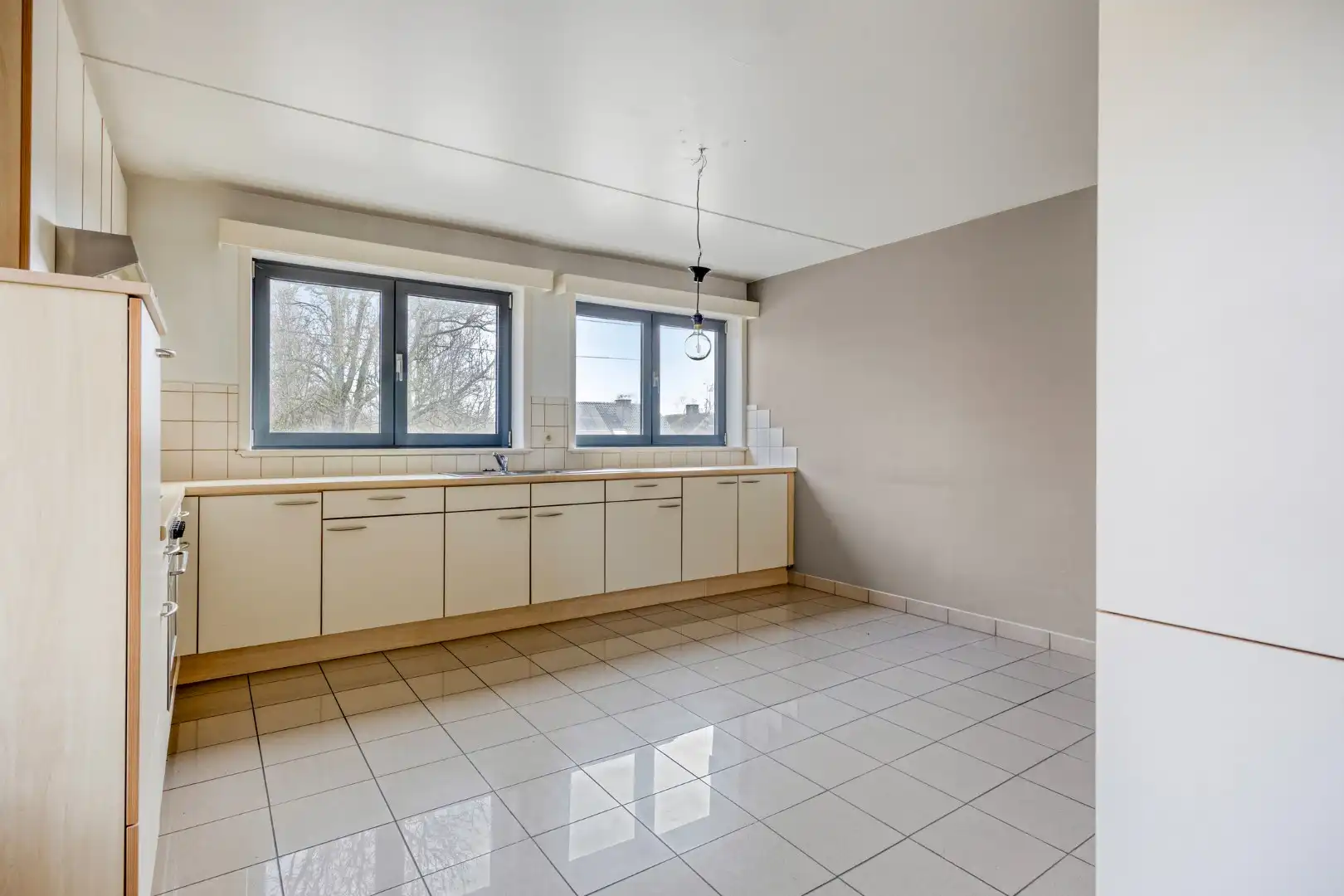 Gebouw met 4 appartementen foto 23