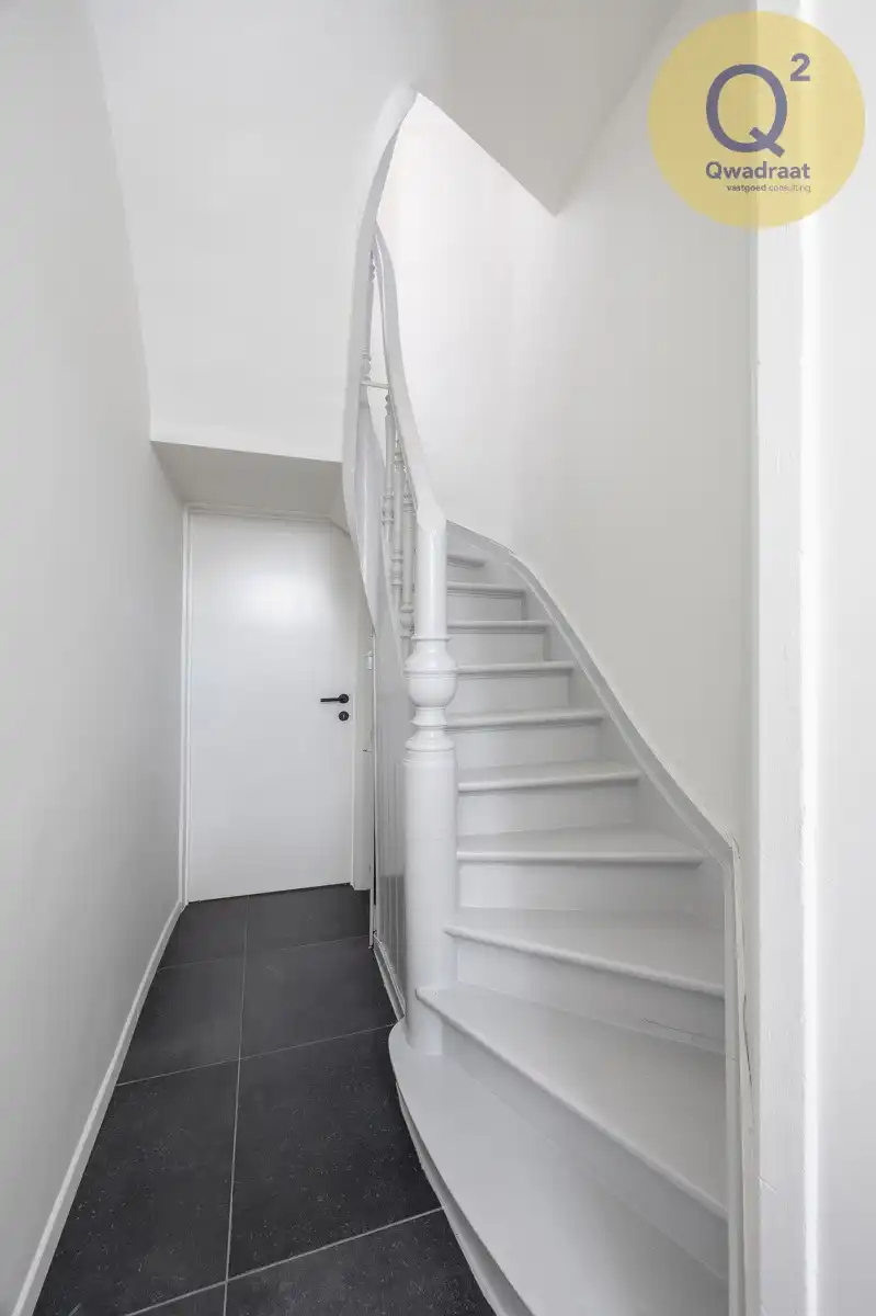 Volledig gerenoveerde woning met 3 slaapkamers nabij Park Spoor Oost foto 5