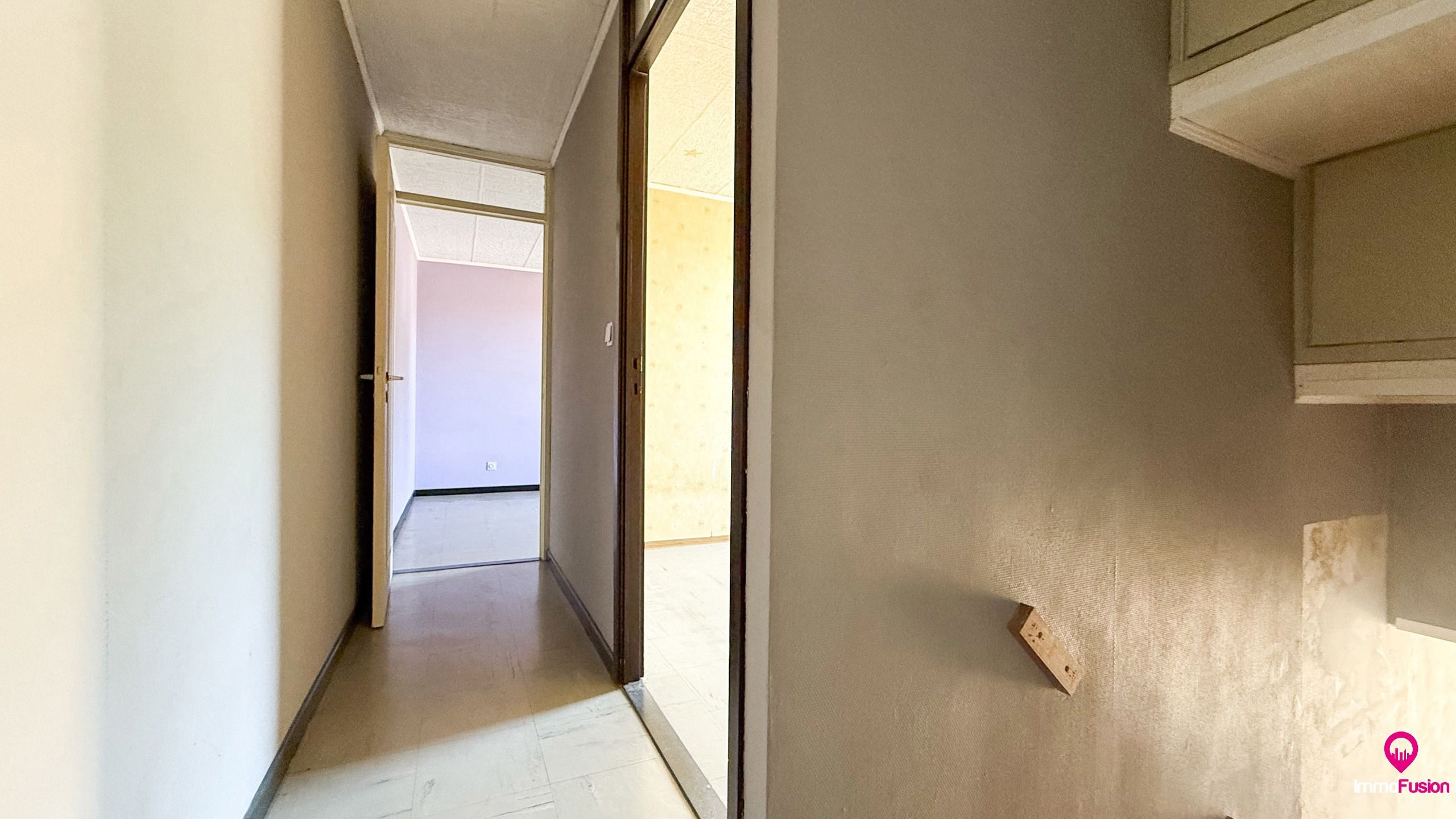 Op te frissen woning met 4 slaapkamers in Heusden-Zolder foto 13