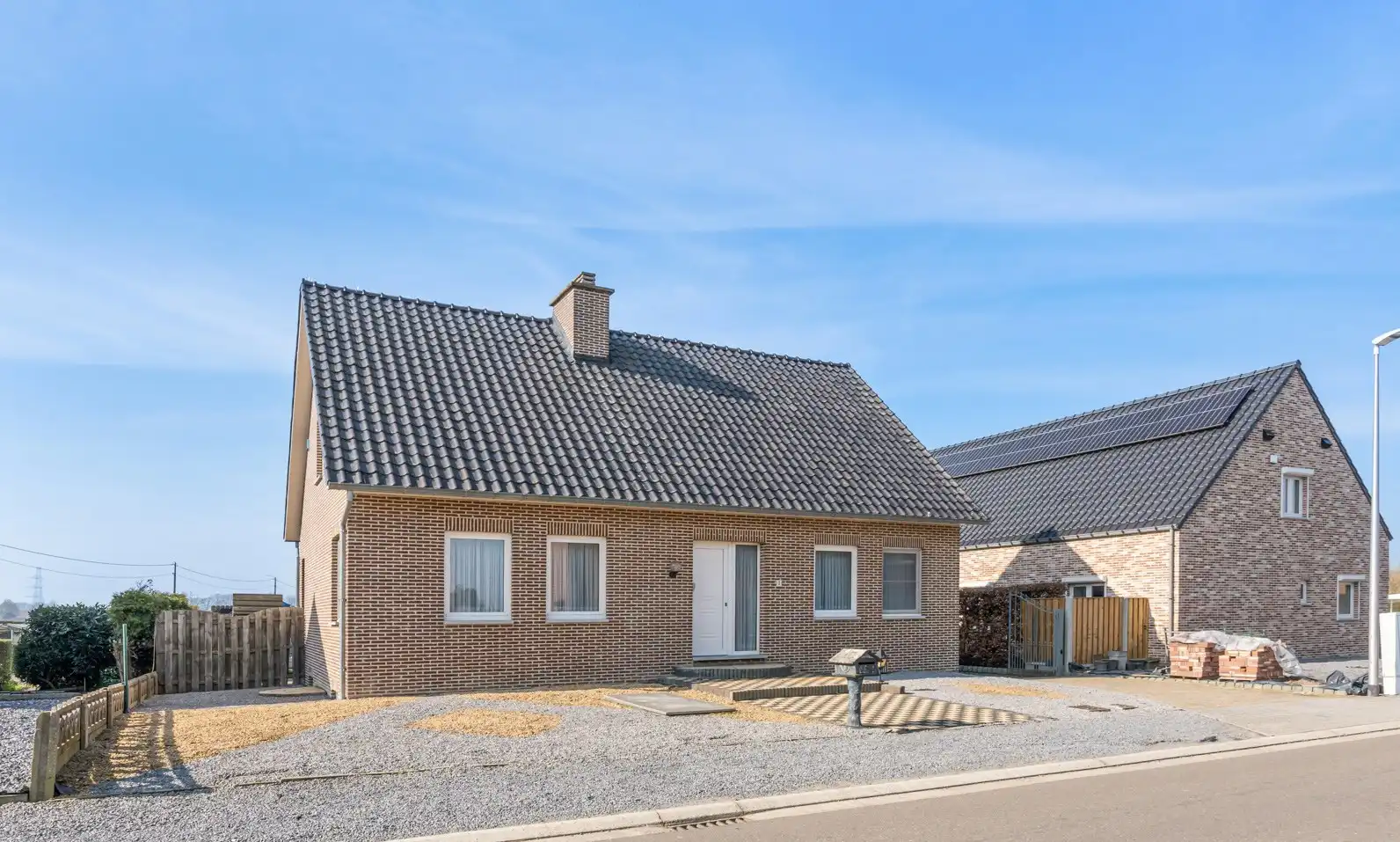 Comfortabele woning met sterke energieprestatie (label A), in landelijk woongebied. foto 3