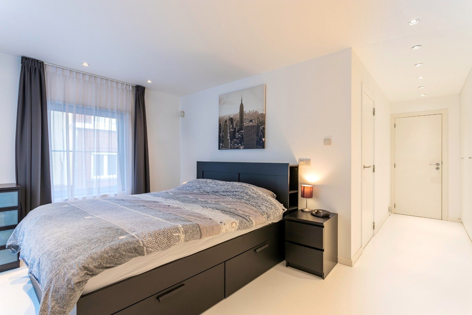 Ruime woning met 5 slpk en 3 badkamers foto 19