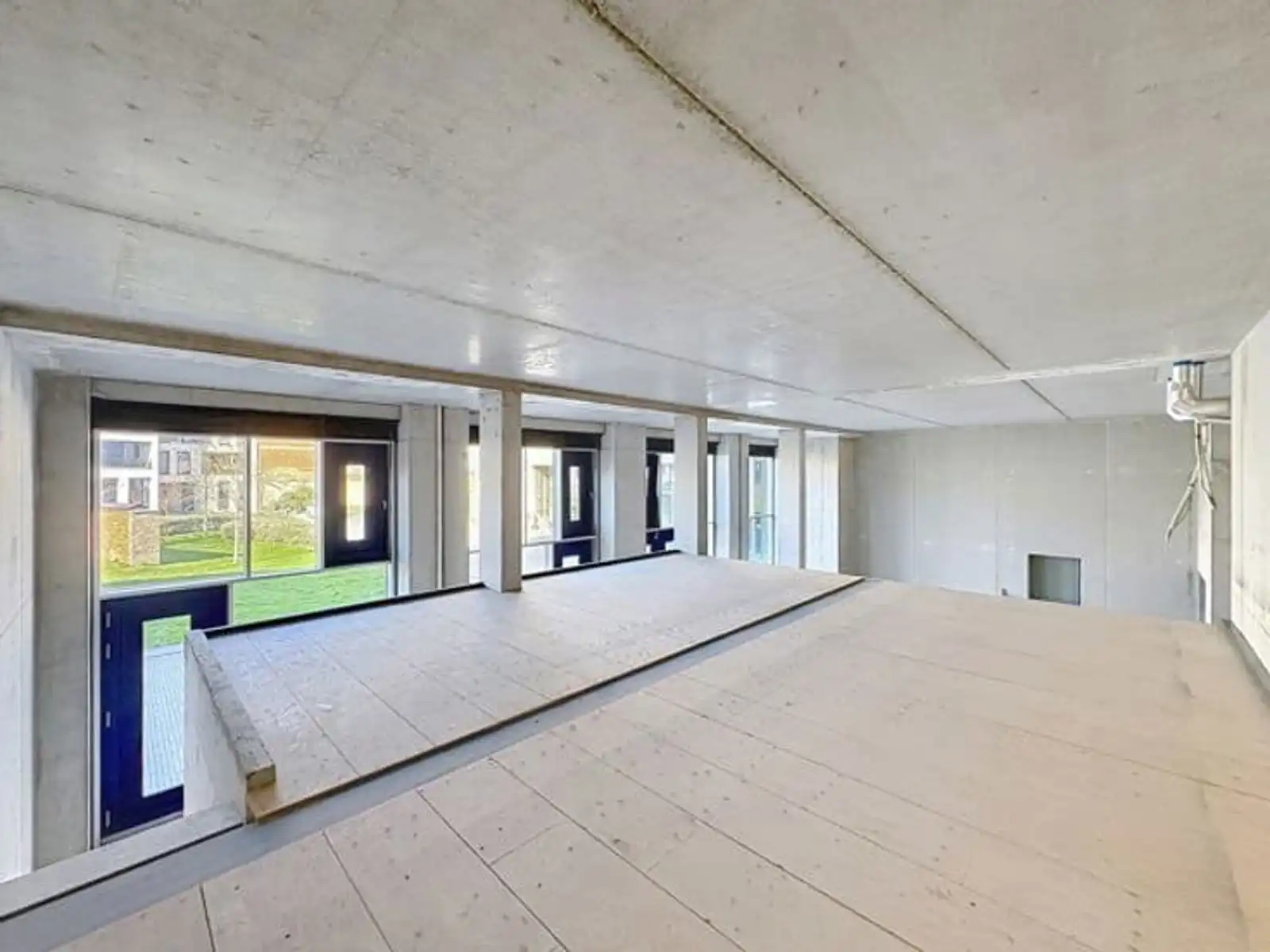 Nieuwbouw polyvalente ruimte 666 m² in Antwerpen foto 5