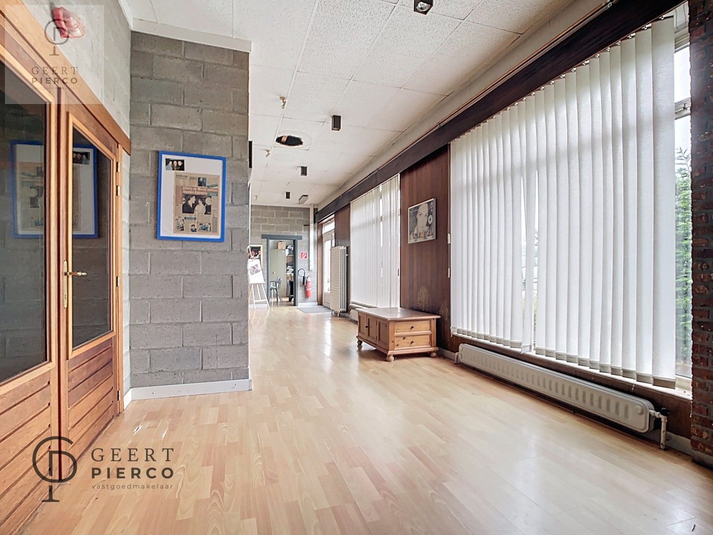 Multifunctioneel pand gelegen op een zeer gunstige locatie. foto 14