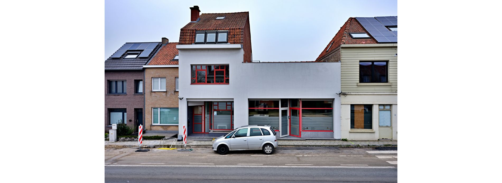 INTERESSANTE WONING MET KANTOOR & LOODS IN CENTRUM IEPER foto 19