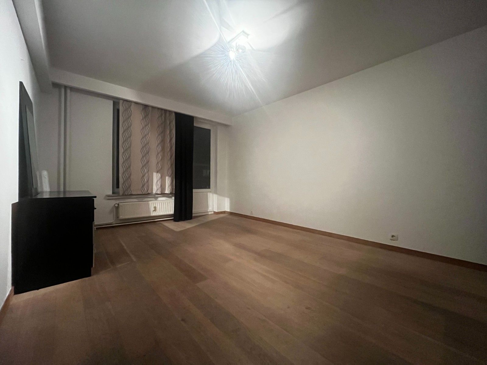 Uiterst goed gelegen 3 slaapkamer appartement foto 13