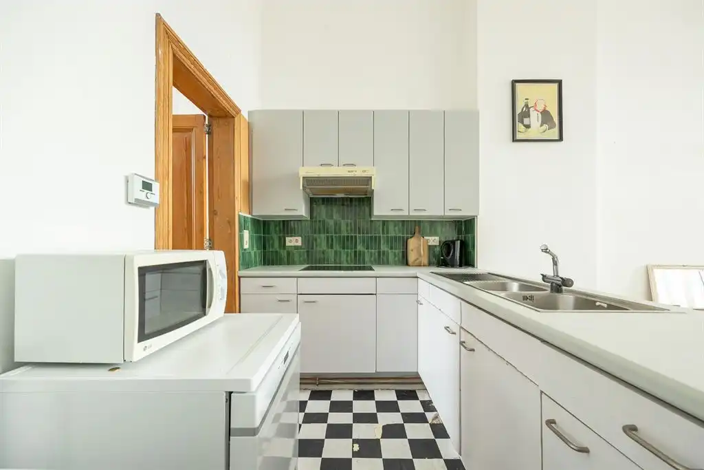 Uitzonderlijk ruime, statige herenwoning foto 15