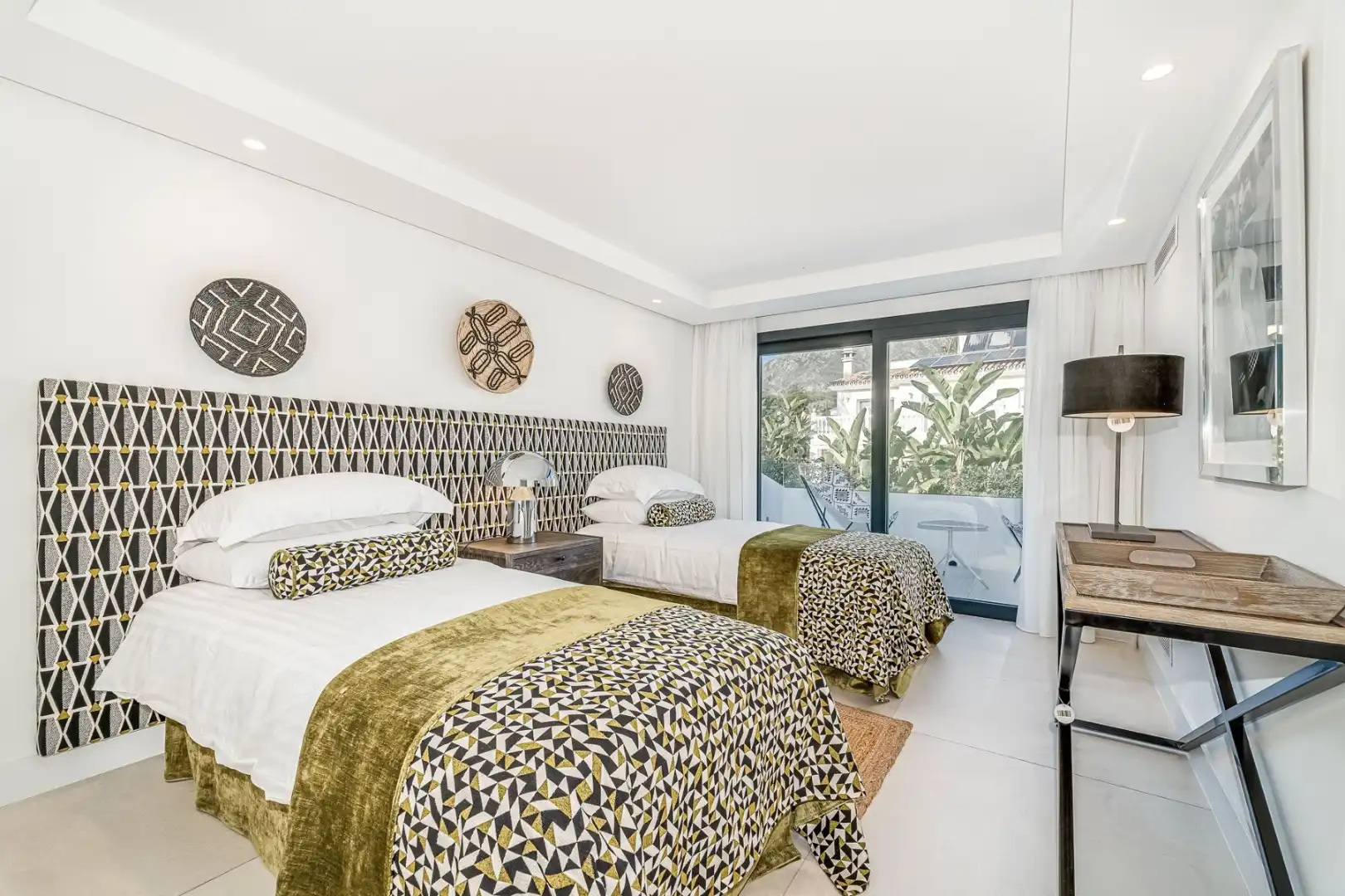 ZELDZAME EIGENTIJDSE VILLA IN IBIZA-STIJL IN NAGUELES foto 13