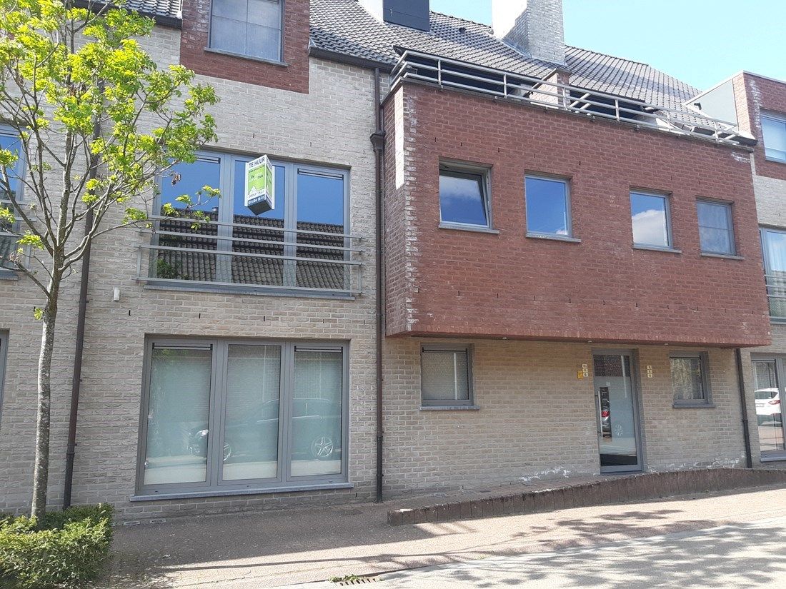 Mooi energiezuinig appartement op de 1ste verdieping foto {{pictureIndex}}