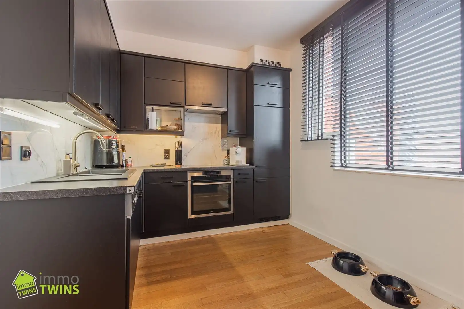 Op zoek naar een duplexwoonst met prachtige tuin/terrassen en garage te Lebbeke foto 8