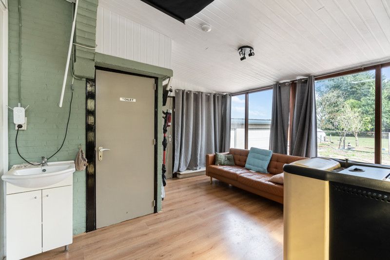 Woning met rustig gelegen, achterliggende weide en bos op 82are foto 17