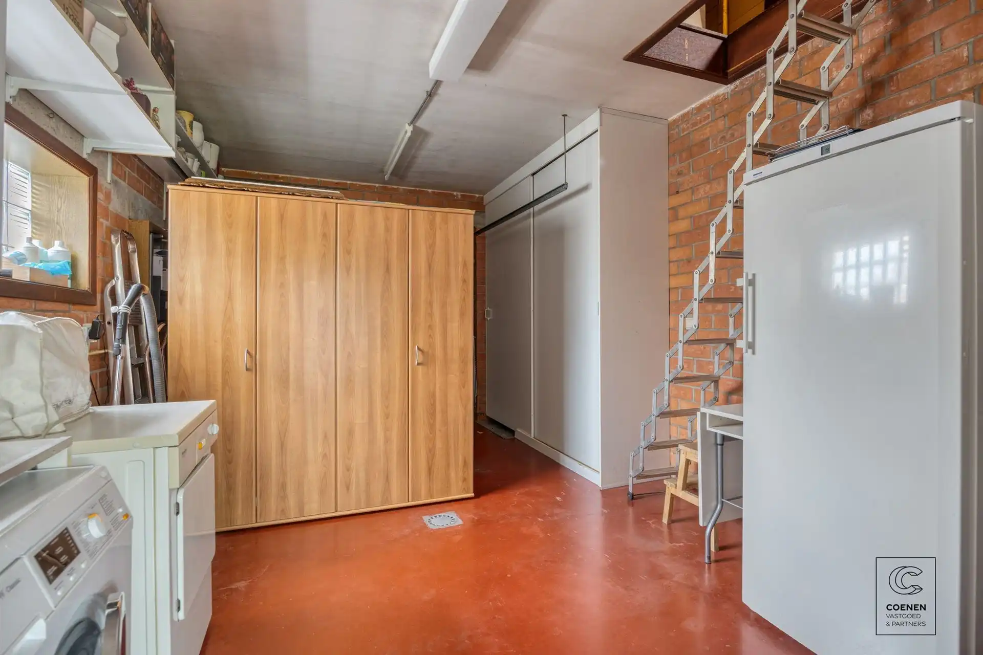 Charmante gezinswoning van 196 m², 3 slpks en 3 garages! foto 21
