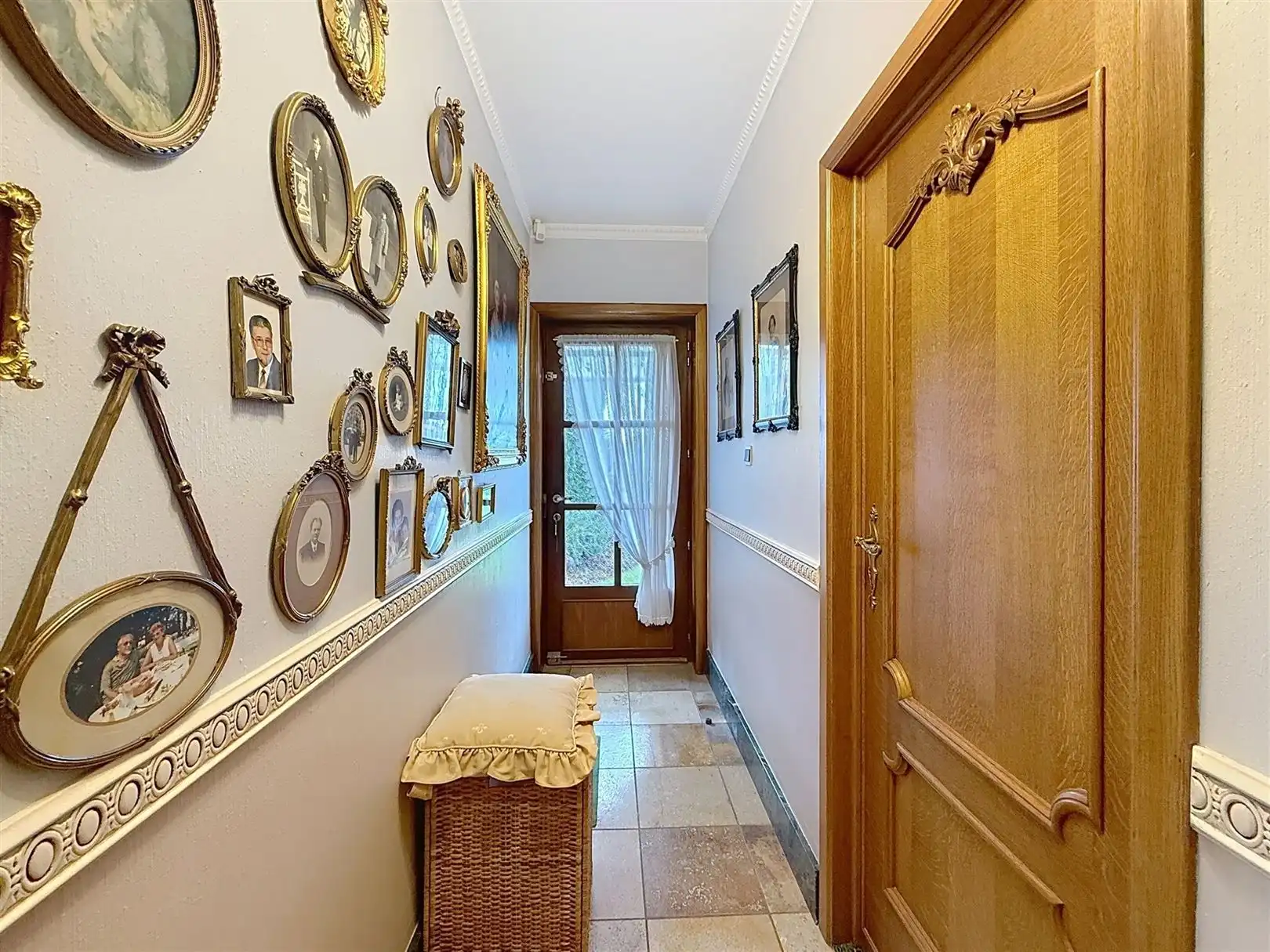 Op te frissen villa, 3/4 slpks + zolder, tuin en garages foto 17