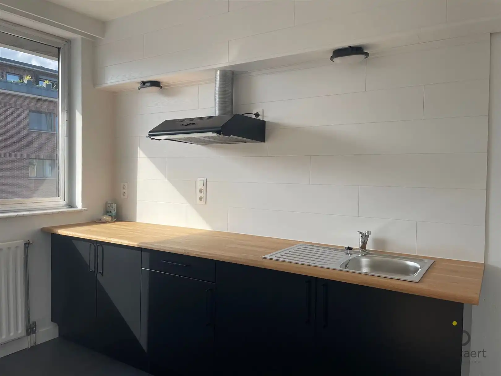 Ideaal gelegen twee (of drie) slaapkamer appartement in het hartje van Brasschaat!  foto 5