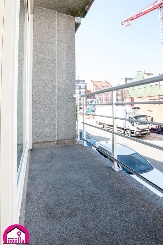 TE KOOP TE WESTENDE LICHTRIJK APPARTEMENT! foto 15