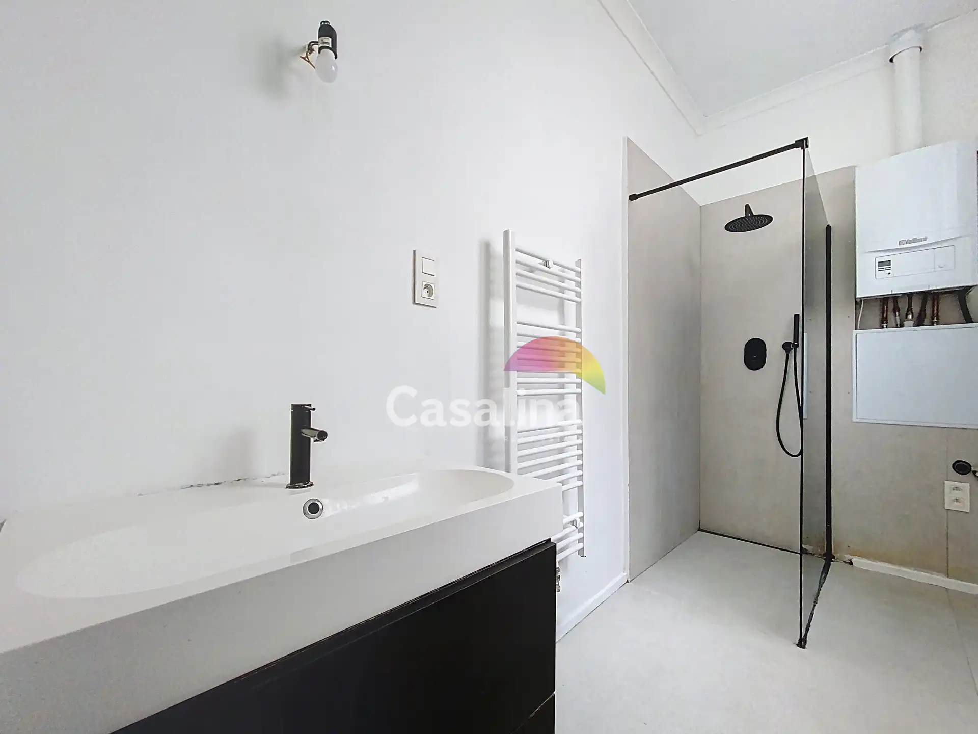 Praktisch ingedeeld appartement met één slaapkamer foto 4