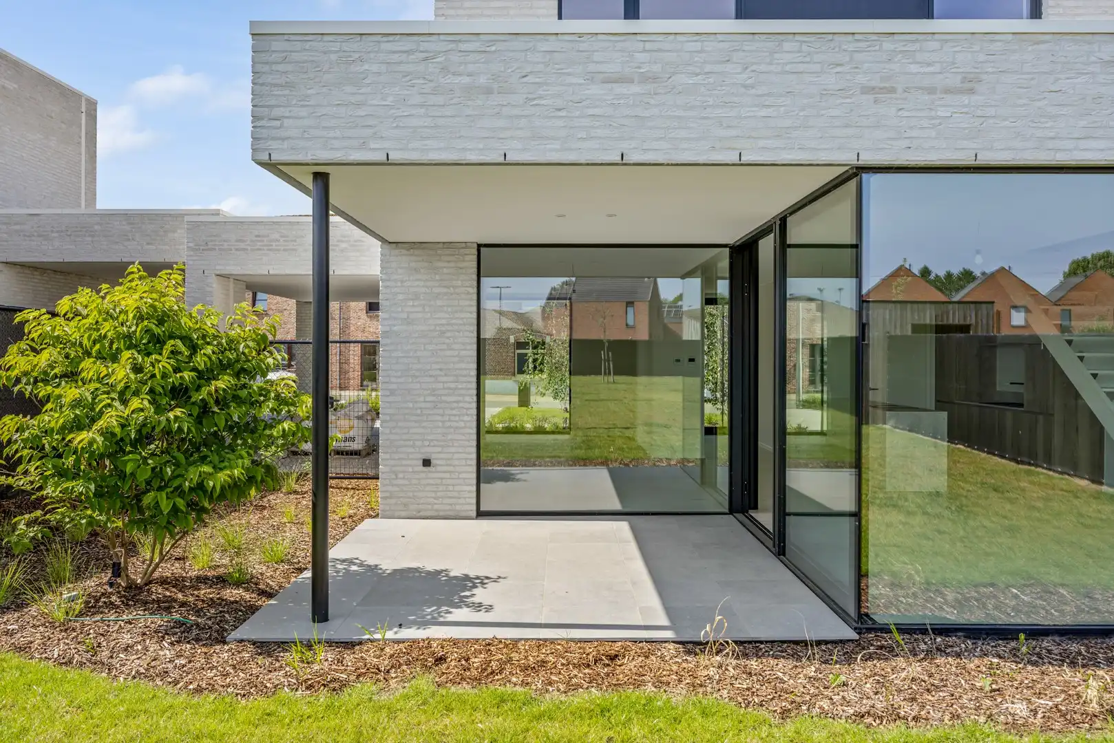 Moderne nieuwbouwwoning met hoogwaardige afwerking in Sint-Truiden (Wilderen).  Aankoop aan 6% btw mogelijk onder voorwaarden. foto 29