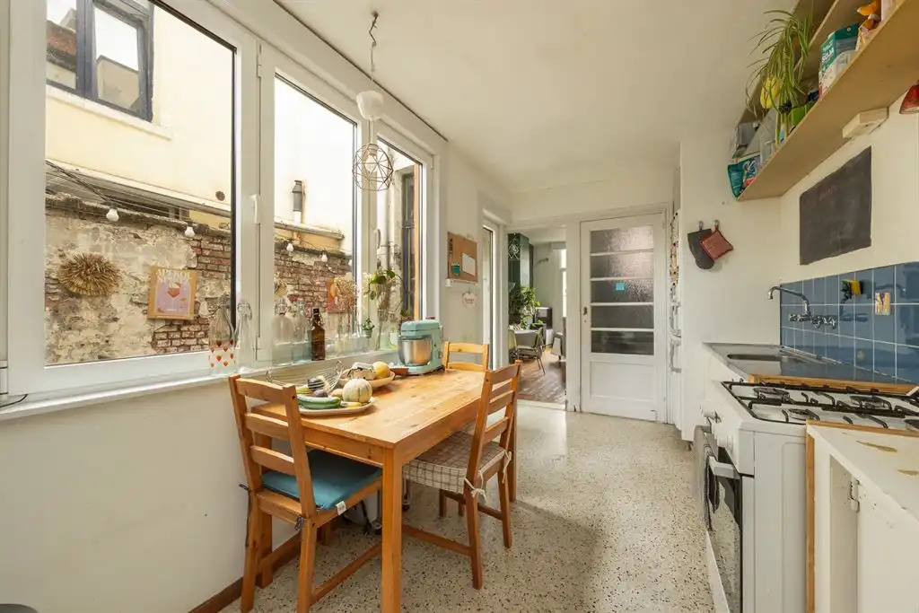 Karaktervolle herenwoning met koer foto 4