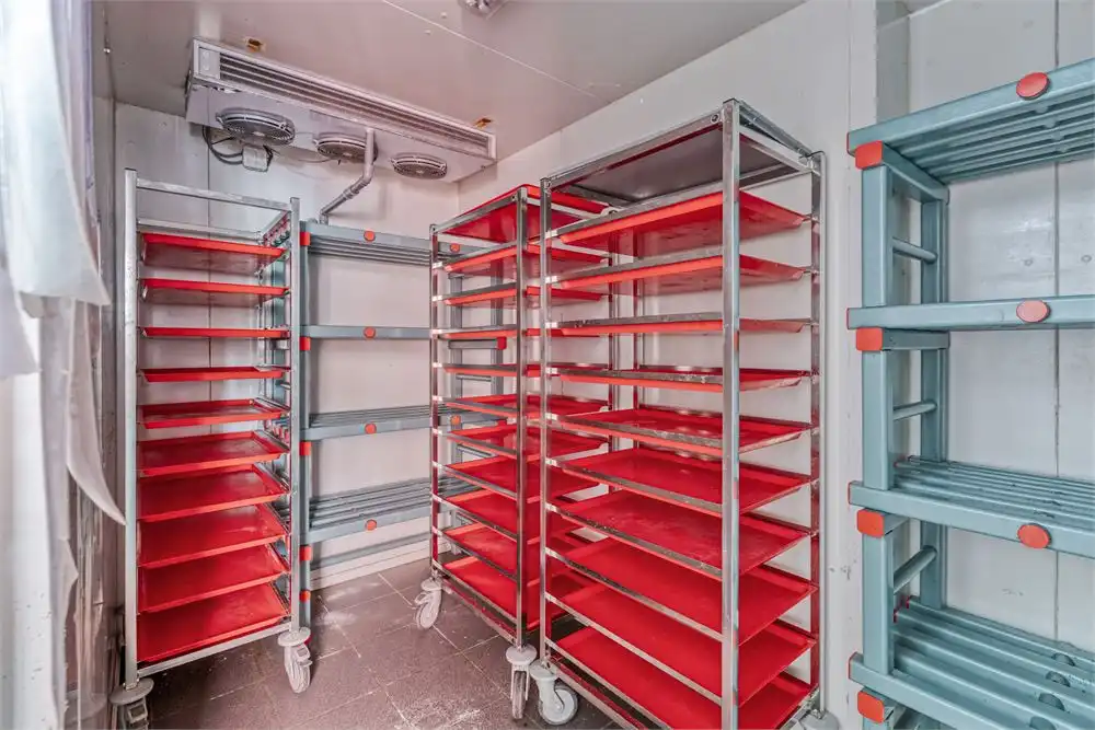 Ruim handelshuis op AAA-locatie foto 9