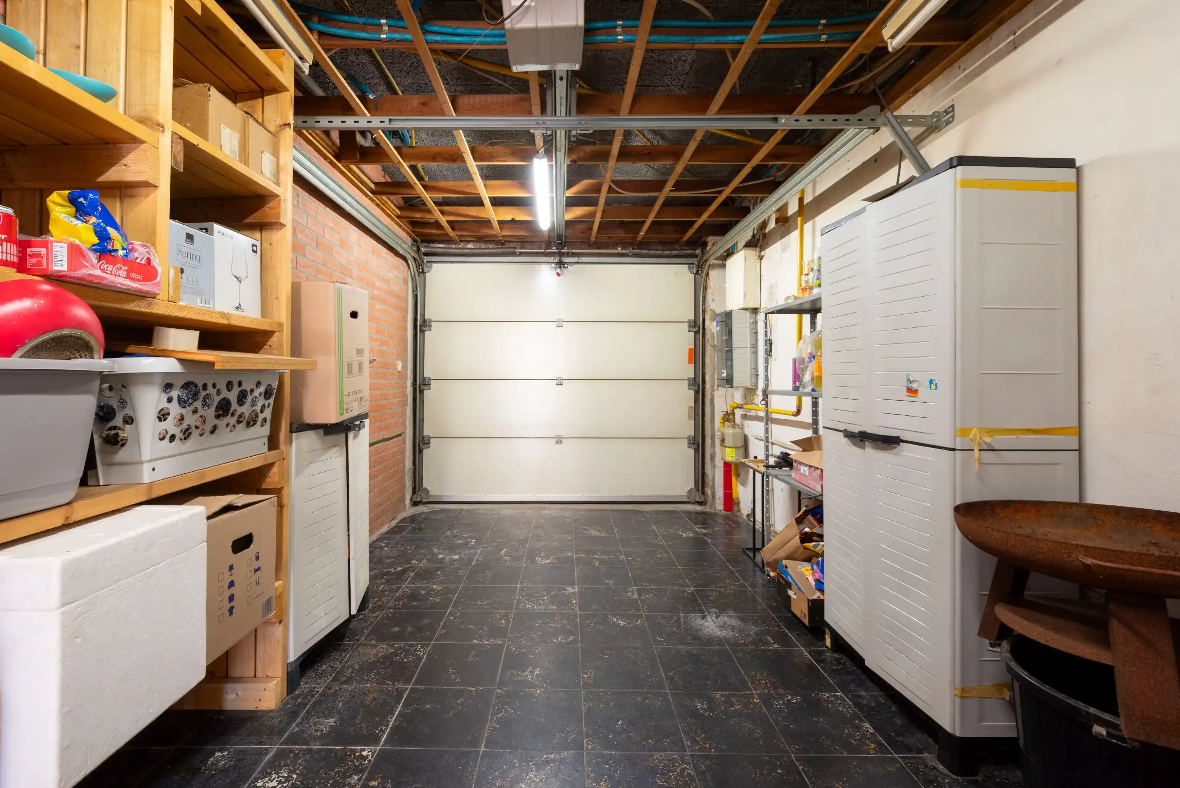 Ruime woning met 3 slaapkamers en garage in het centrum van Dadizele foto 8