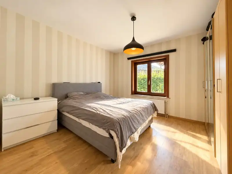 Rustig gelegen open bebouwing met 4 slaapkamers en zonnige tuin foto 13