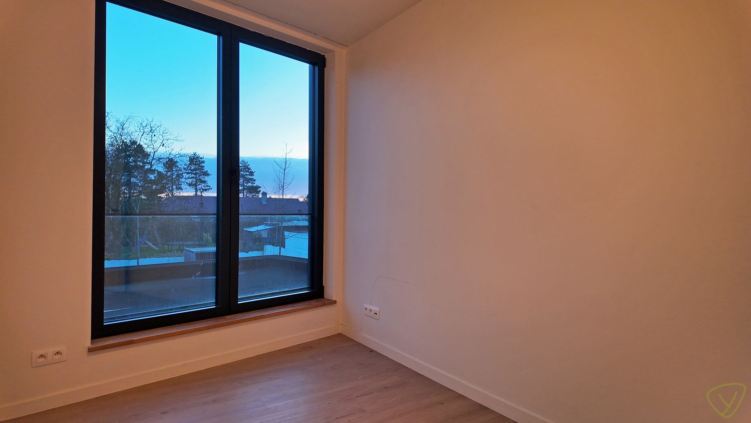 Modern en energiezuinig duplex-appartement met terras en parkeerplaats in het centrum van Zomergem foto 15