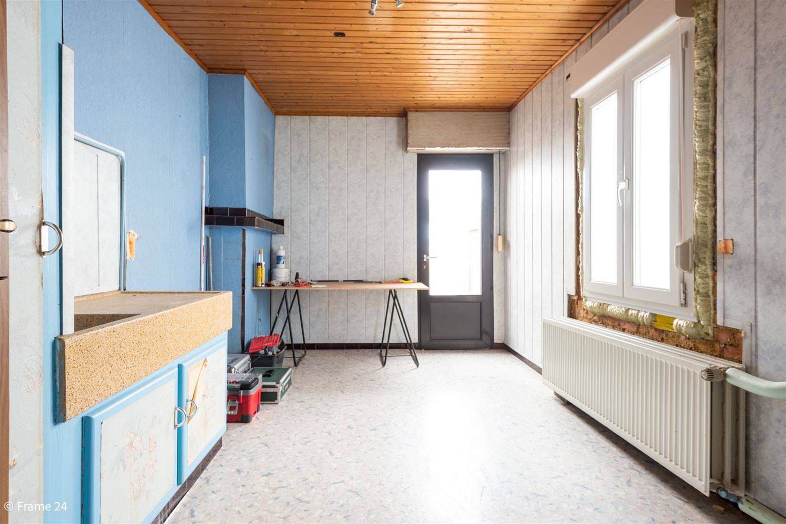 Centraal gelegen ééngezinswoning met 4 slaapkamers en tuin. foto 14
