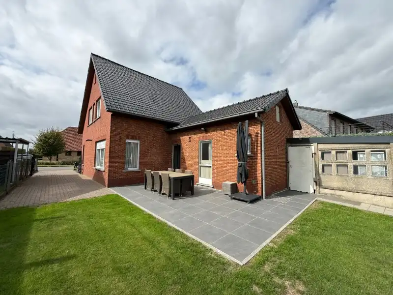Vrijstaande woning met 3 slaapkamers, garage en tuin in Geel foto 14