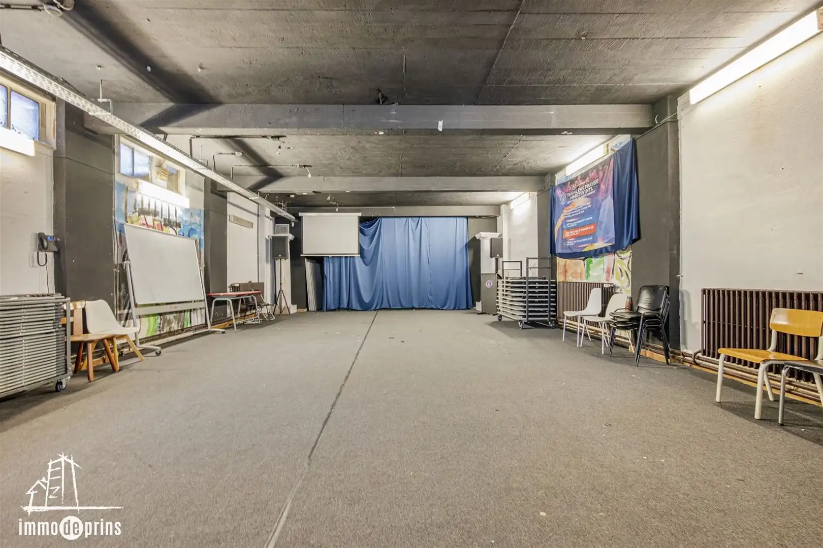 Kantoorgebouw voor diverse doeleinden foto 21