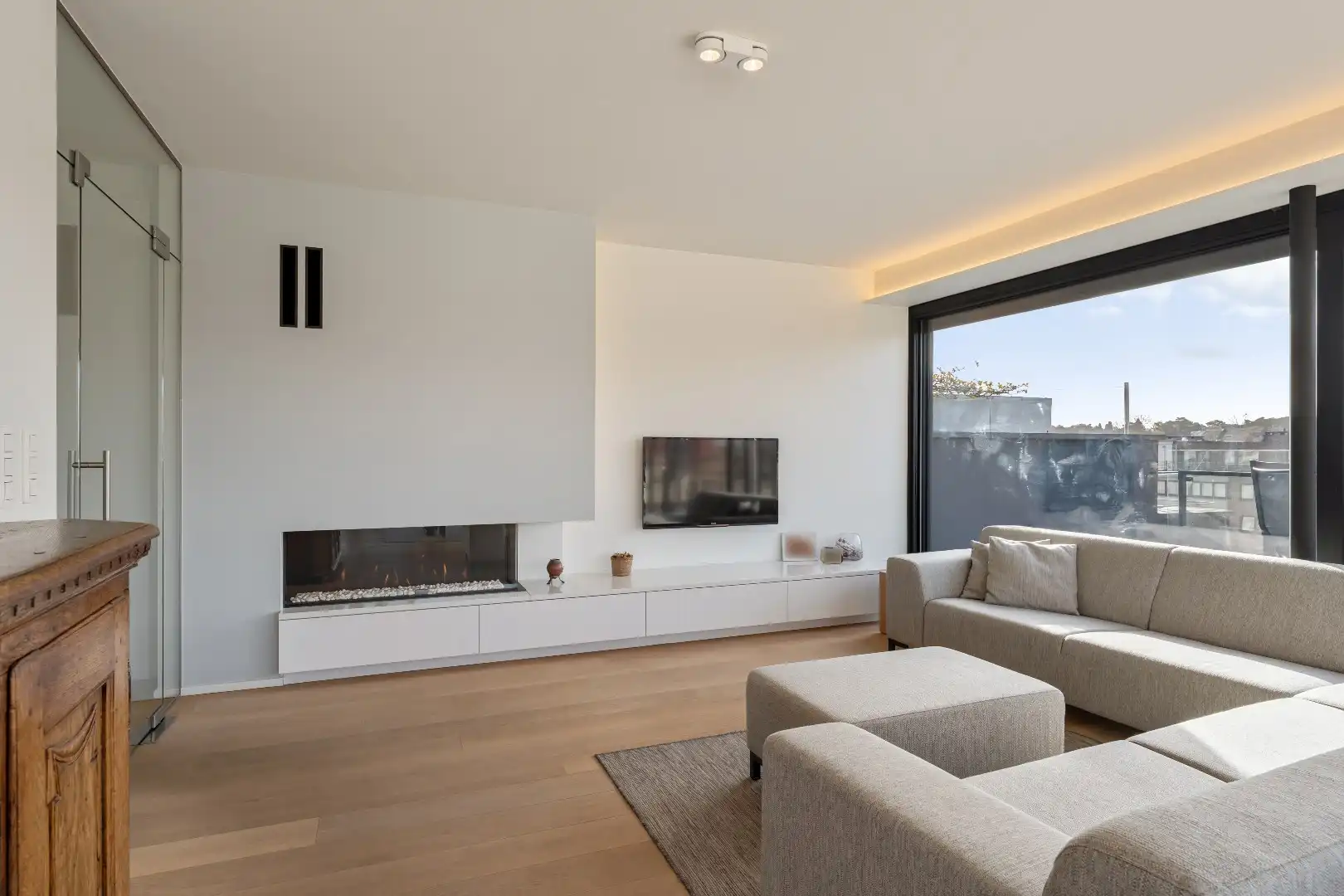 Exclusief penthouse met ruim terras, 2 slpk, dubbele autostaanplaats, centrum Genk foto 10