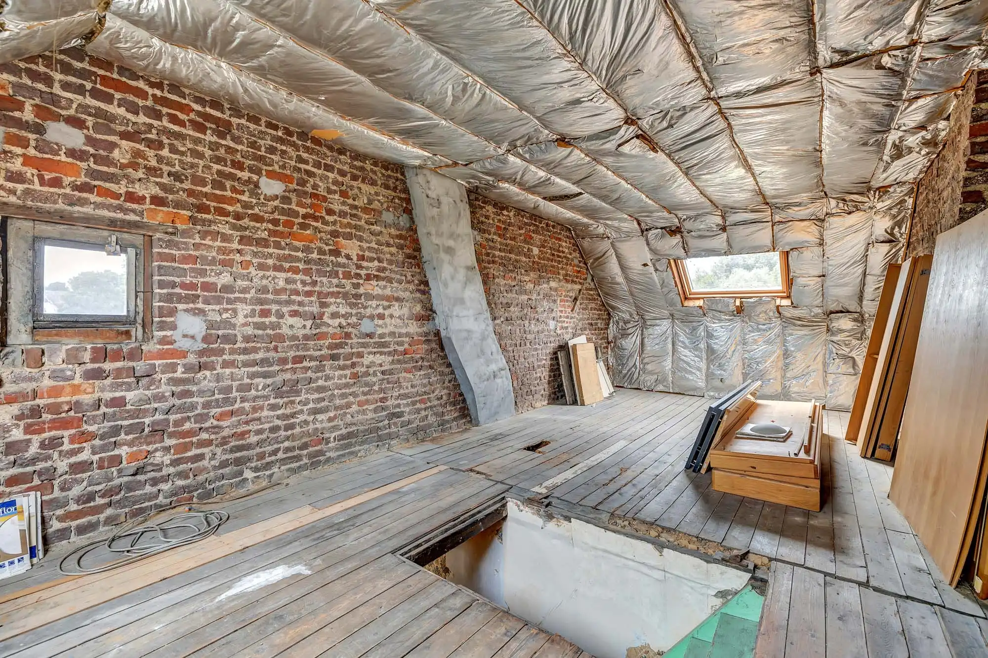 Charmante woning met uitbreidingsmogelijkheden te Meerbeke foto 13