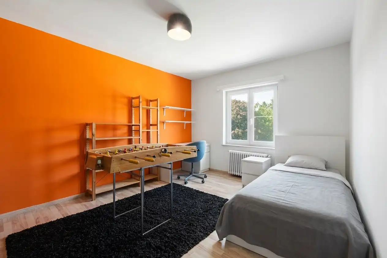 Art-decowoning met 4 slaapkamers, 2 badkmrs en zonnige tuin foto 28