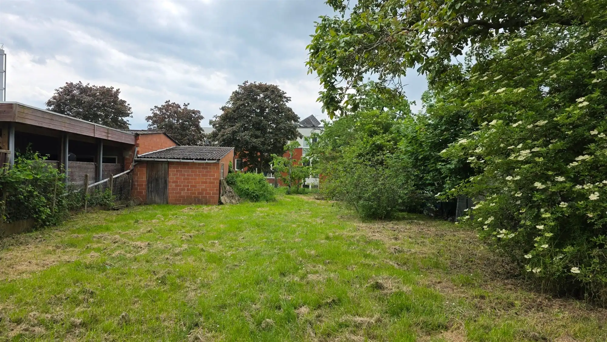 Perceel van ±457m² met tal van mogelijkheden foto 8