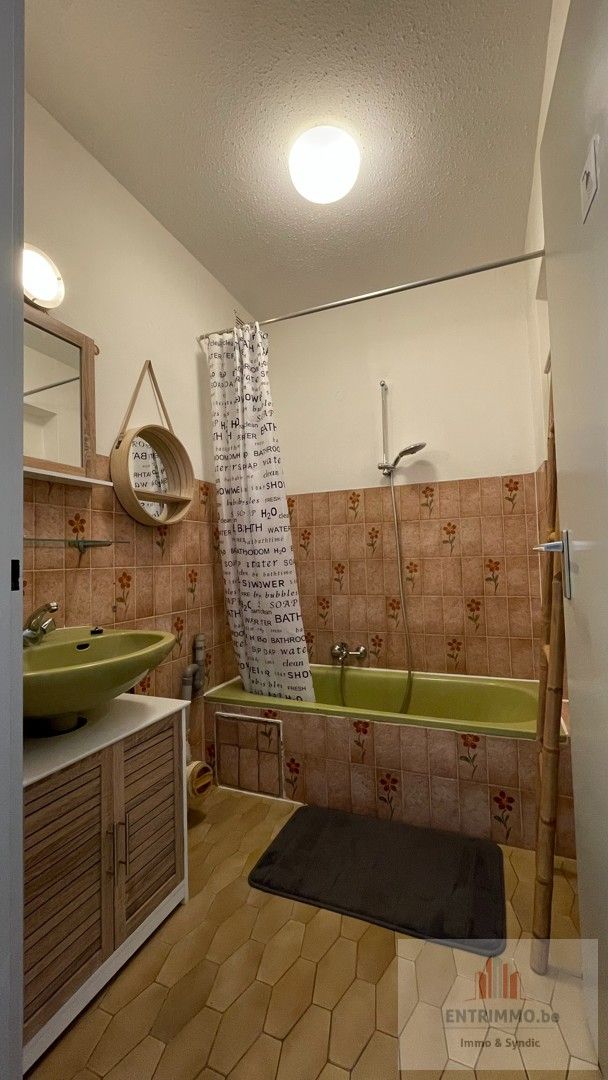 Te huur - topligging centraal en toch rustig foto 9