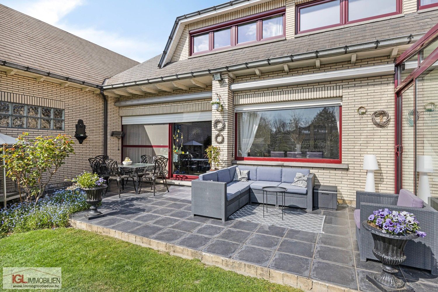 Uitzonderlijke woning met 4 slaapkamers en zwembad foto 12