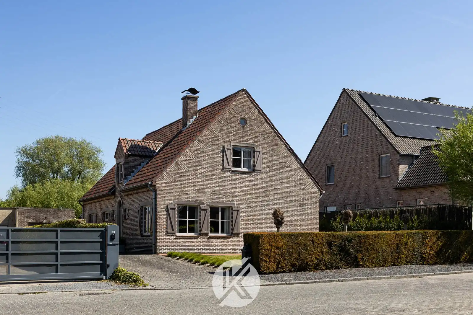 Vrijstaande woning op ruim perceel van 15 are foto {{pictureIndex}}