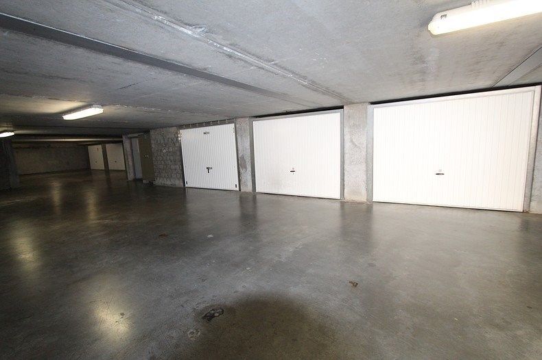 garage te huur centrum Koekelare foto {{pictureIndex}}