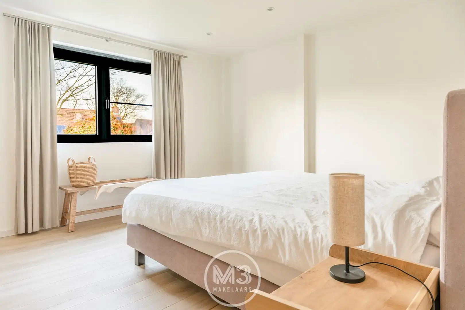 Instapklare open bebouwing met gezellige tuin in Wintam foto 11