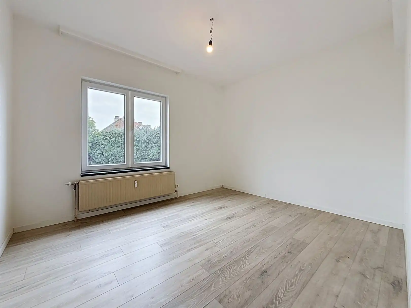 Gelijkvloers app, 2 slpks, kelder, garagebox foto 15