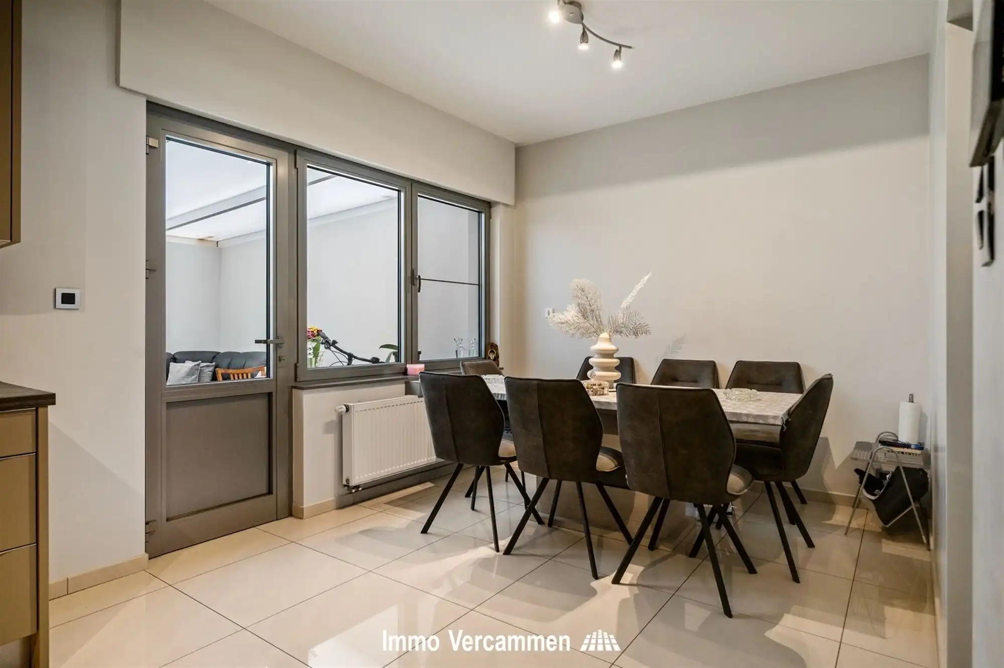 Instapklare woning met 4 SLPK te Mechelen foto 5