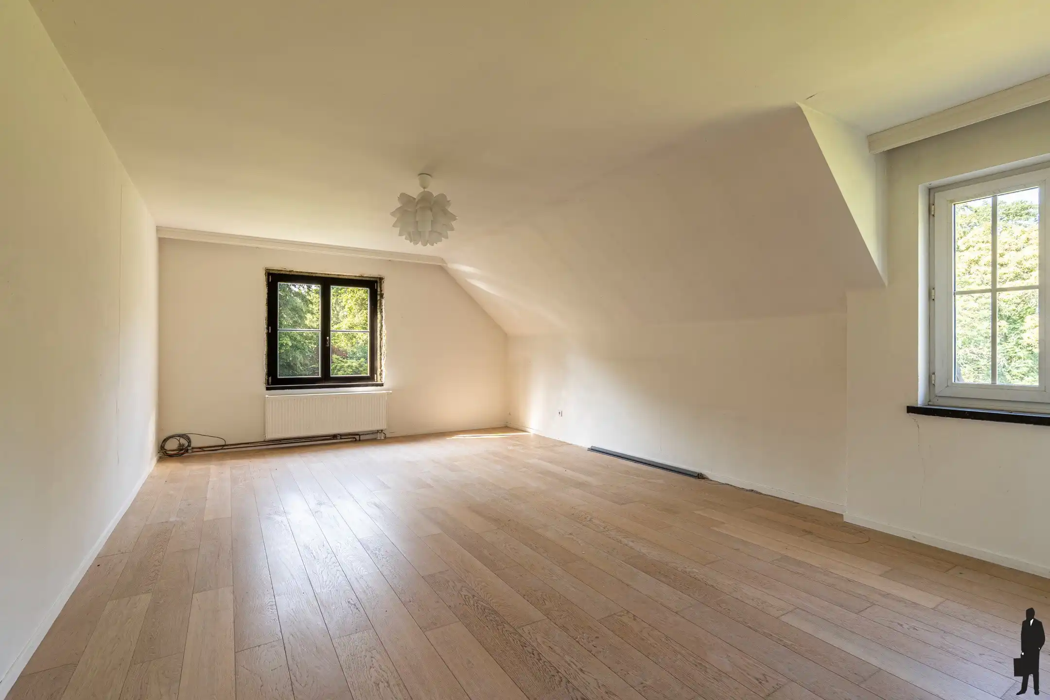 Karaktervolle villa op perceel van ca. 3.017 m² foto 17