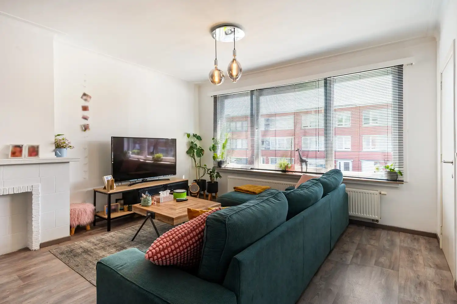 Instapklaar appartement met twee slaapkamers en terras te Deurne! foto 4