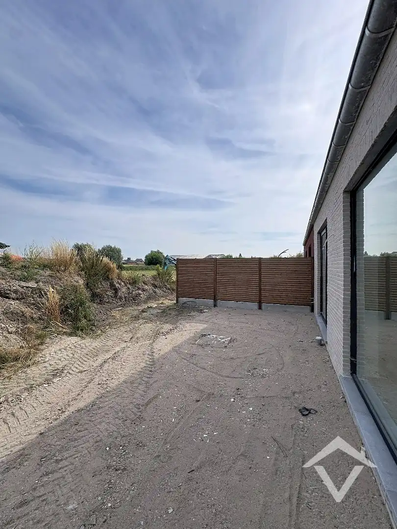 Nieuwbouwwoning met 4 slaapkamers te Westkerke foto 5