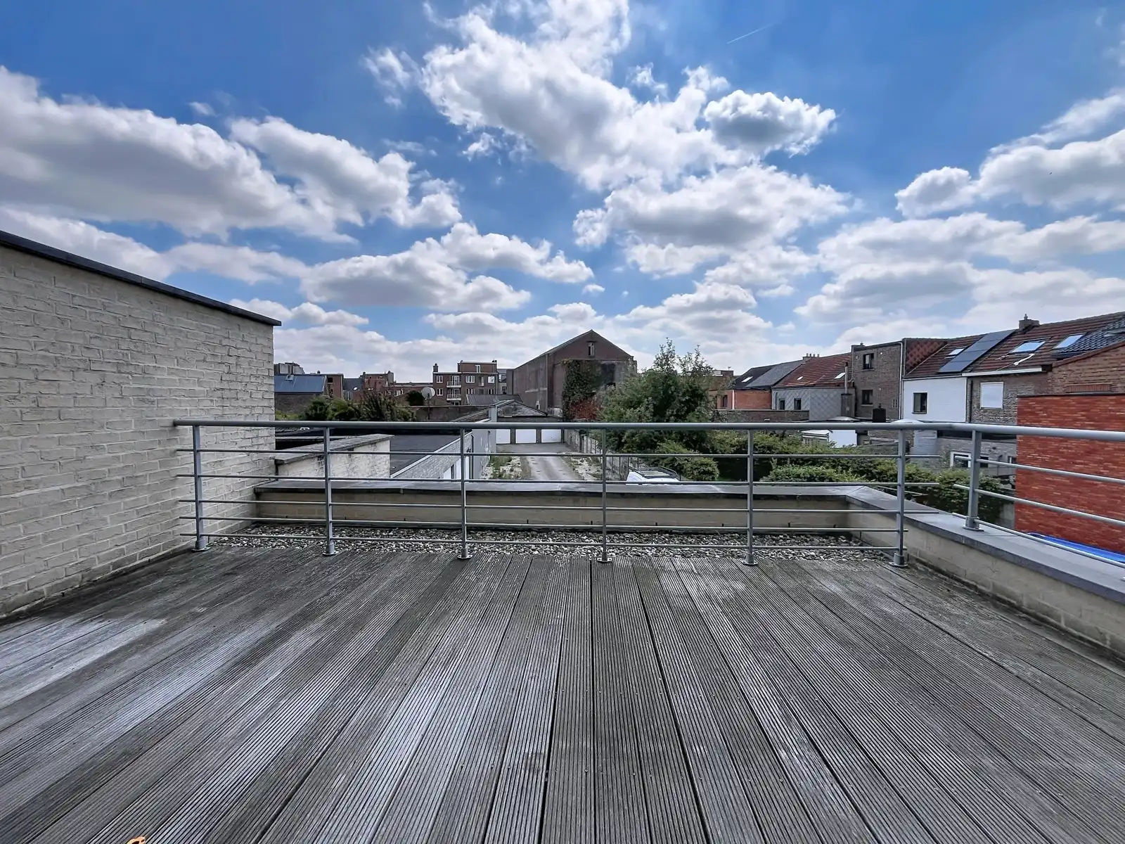 App met 2 slpks - terras - kelder én garagebox foto 22