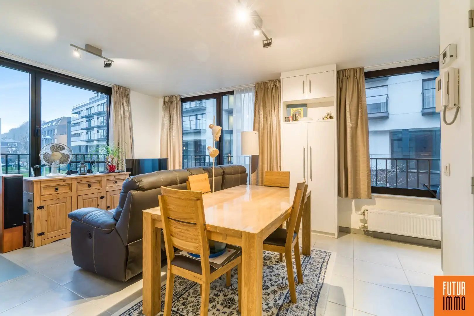 Hedendaags hoekappartement te Brugge - 1 slpk foto 4